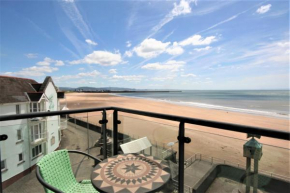 One Bedroom Apartment with Sea View